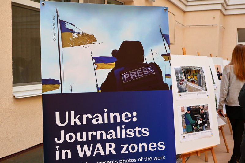 The exhibition of Ukrainian photography in Brussels. Photo credit: National Union of Journalists of Ukraine