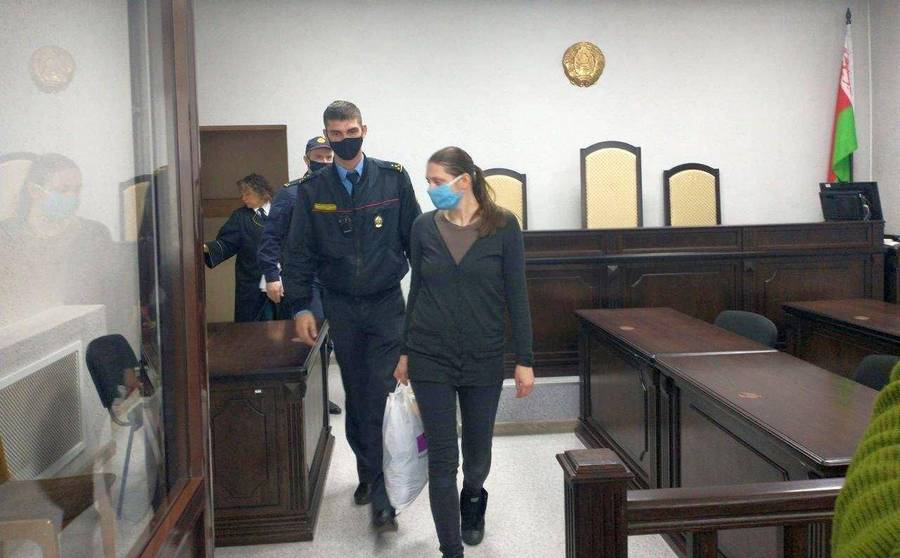 Ганна Якштас у судзе. Архіўнае фота