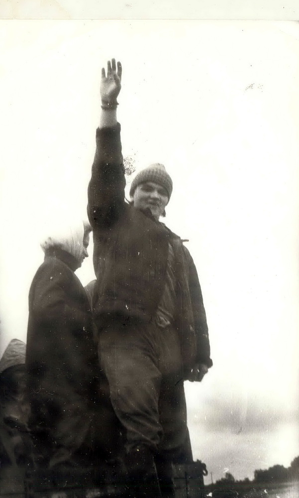 На бульбе ў вёсцы Сінія Горы Смалявіцкага раёна. Верасень 1990-га года