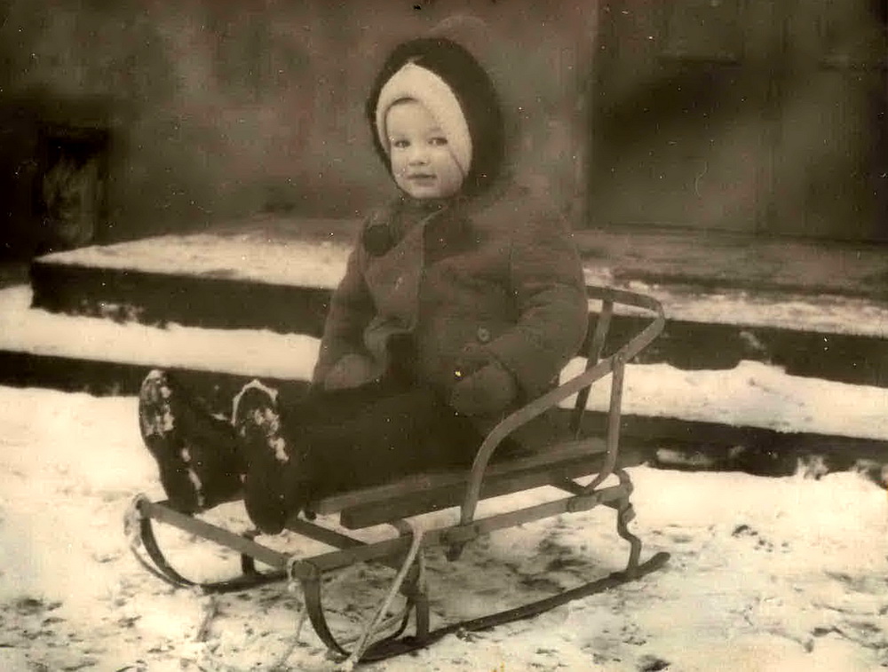 Валеру Булгакаву 2 гады. 1976 год