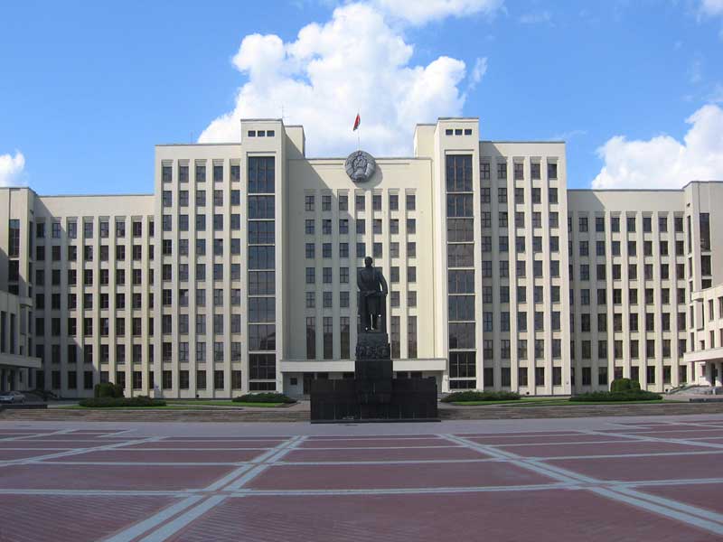 Модель кластерной бомбы из лаборатории Адама Харви