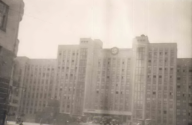 Дом урада, 1942 год