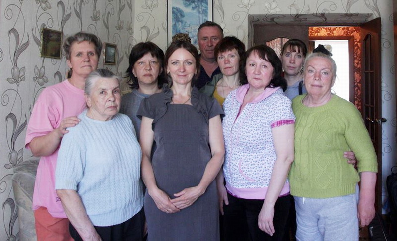 Larysa Shchyrakova with the hunger strikers of 'Mothers 328' movement Larysa Shchyrakova with the hunger strikers of 'Mothers 328' movement