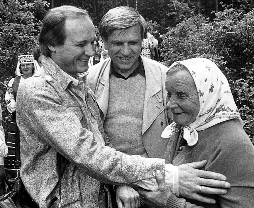 З Уладзімірам Някляевым па дарозе ў вёску Глуша