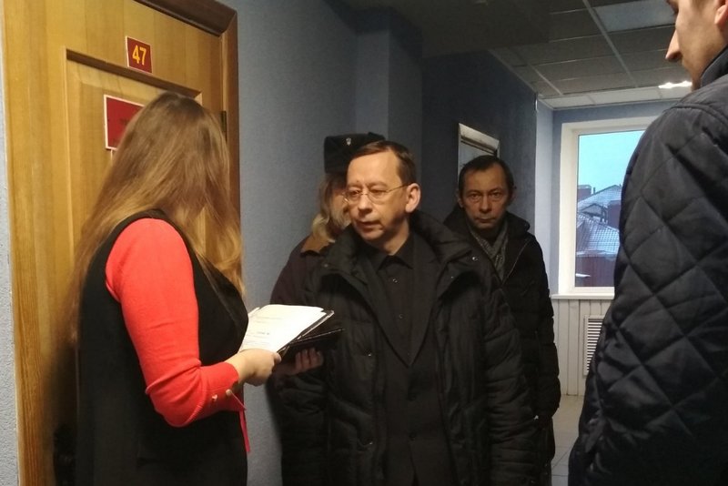 Галоўны рэдактар "БК" Анатоль Санаценка ў судзе