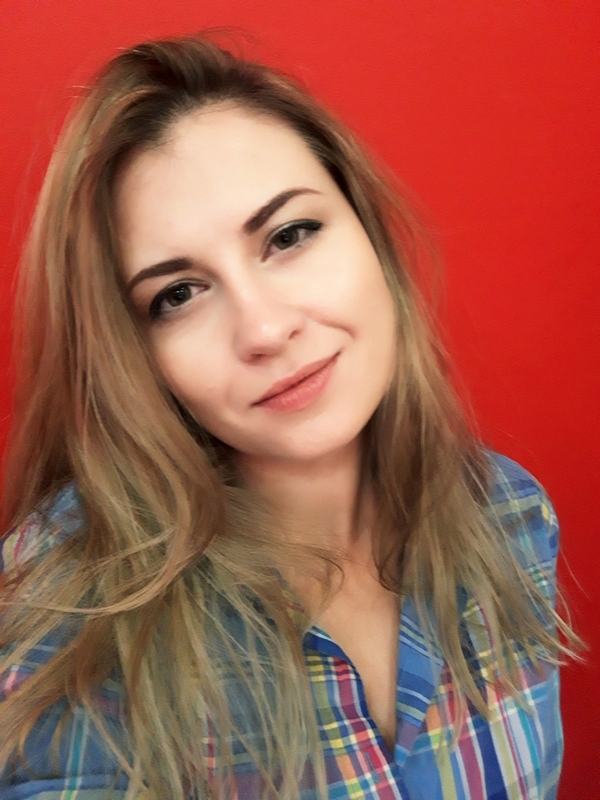 Зоя Хруцкая, намеснік галоўнага рэдактара Зоя Хруцкая, намеснік галоўнага рэдактара