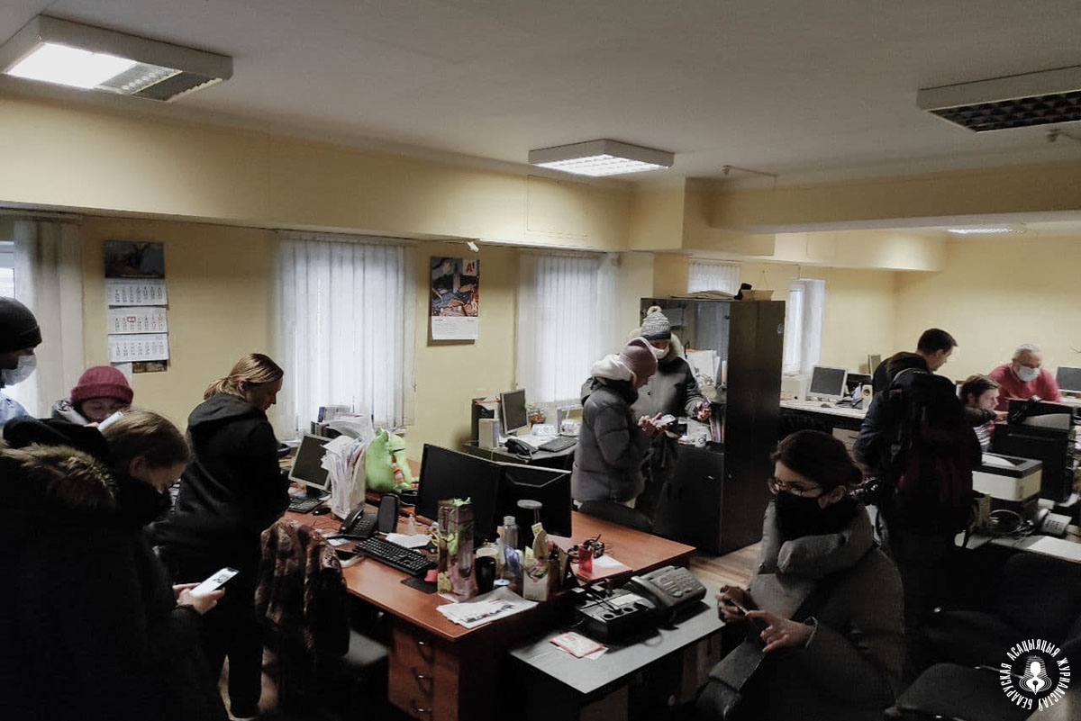 Офіс БелаПАН пасля вобшуку