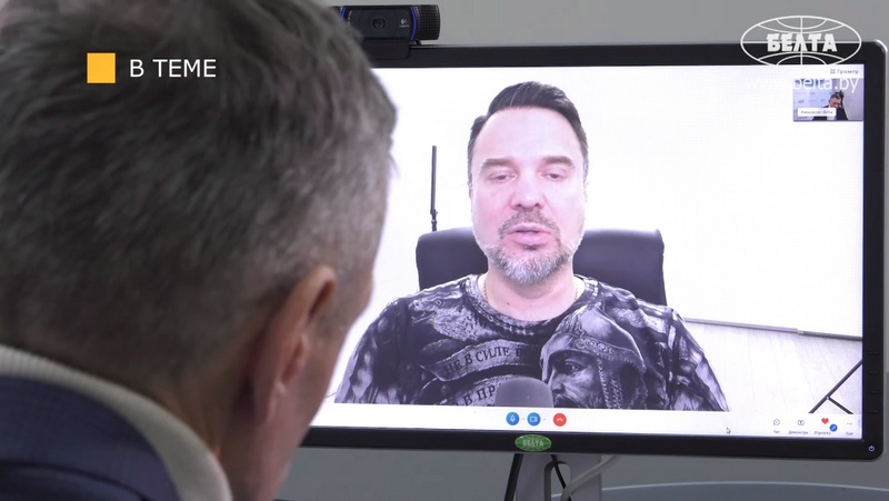 Расейскі прапагандыст Руслан Асташка дае інтэрв’ю «БелТА». 11 лістапада 2022 года. Скрыншот: Информационное агентство БелТА / Youtube