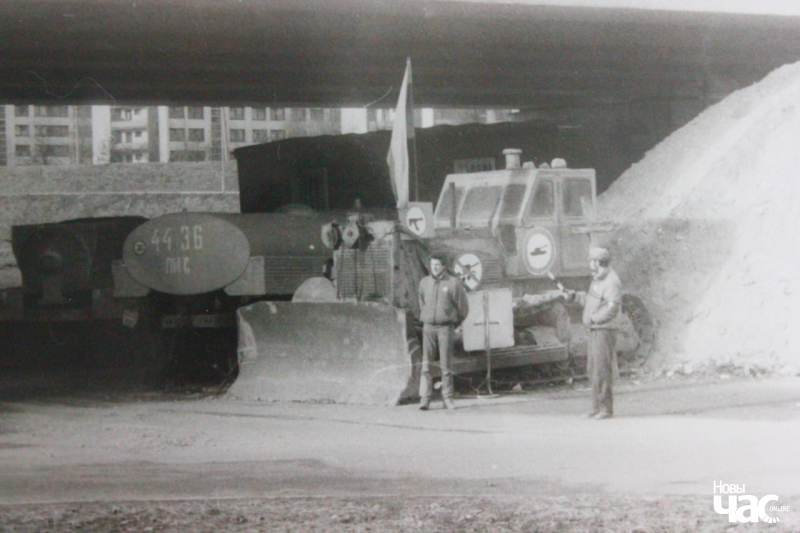 Барыкада пад мастом праз Вілію. Фота Яўгена Красуліна
