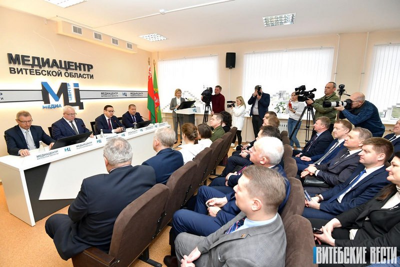 На адкрыцці медыяцэнтра. Фота: "Витебские вести"