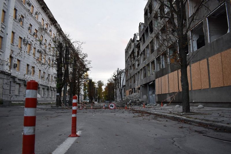Улицы Харькова после российского обстрела. Фото: Алесь Минау