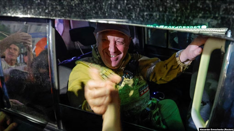 Евгений Пригожин покидает Ростов-на-Дону 24 июня 2023 года. Фото: Александр Ермоченко, Reuters