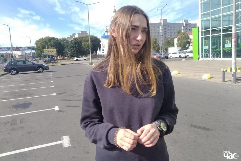 Дар’я Чульцова першыя хвіліны на волі, Беларусь. 3 верасня 2022 года. Фота: Новы час