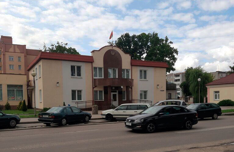 Суд Мастоўскага раёна