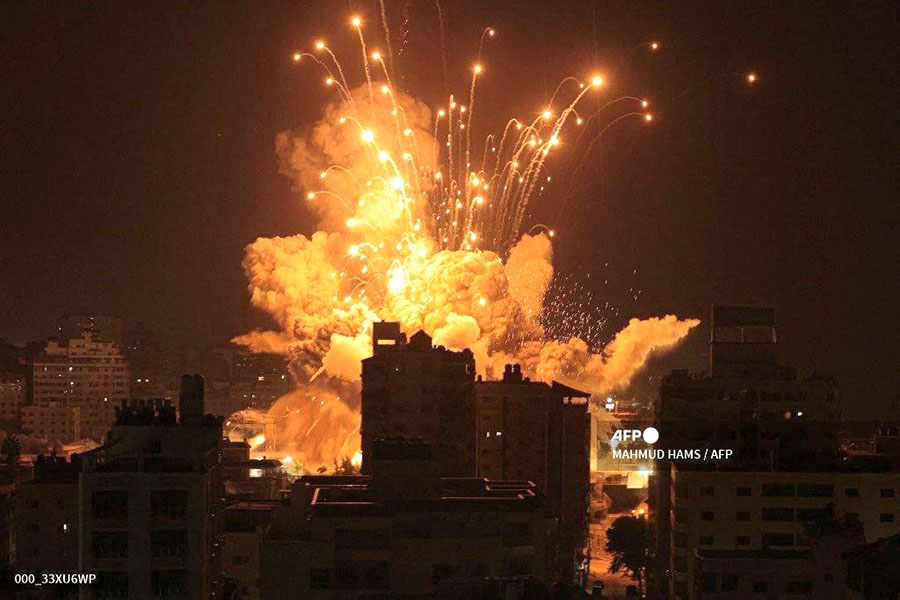 Обстрел Сектора Газа. Фото: Mahmud Hams, AFP