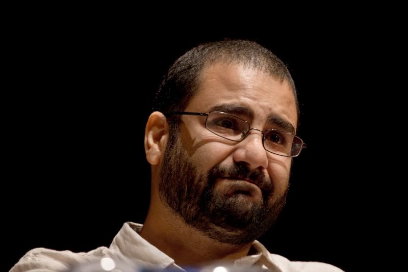 Блогер и активист Алаа Абдельфаттах выступает на конференции в Американском университете в Каире (Египет), 22 сентября 2014 года. (AP Photo/Nariman El-Mofty)