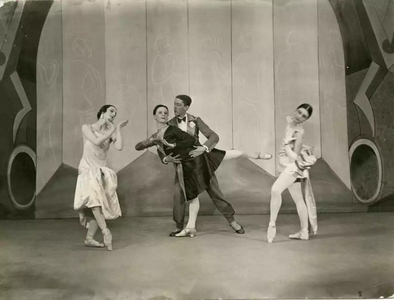 Фота Bertram Park, rambert.org.uk