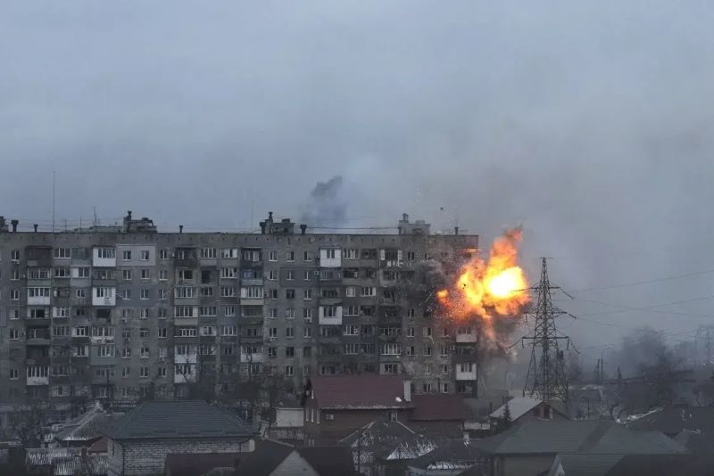 Марыупаль у агні / Associated Press