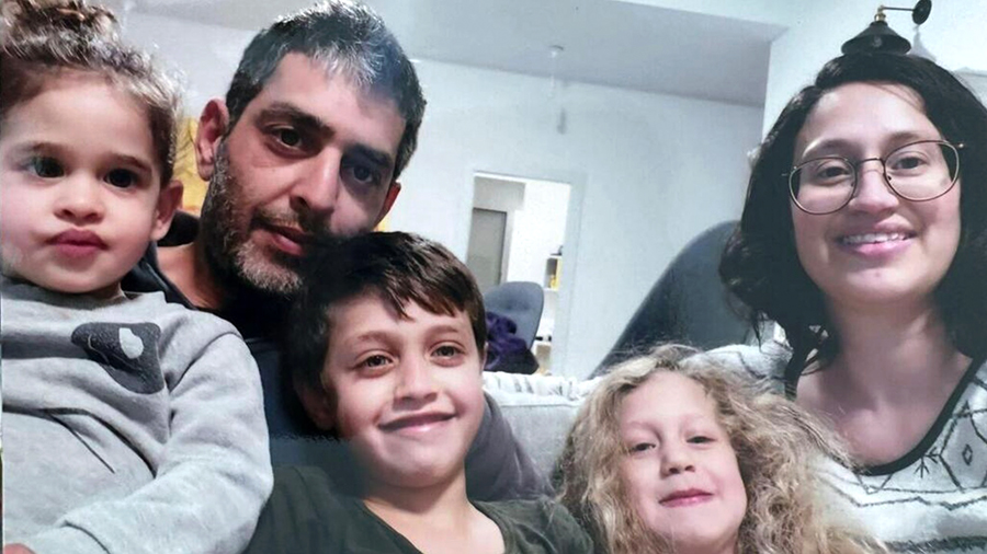 Сям’я Роя Ідана. У жывых засталіся толькі дзеці. Фота: Ynet