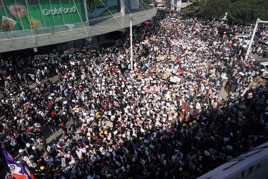 Пратэсты ў М’янме, люты 2021 года. Фота: burmese.voanews.com