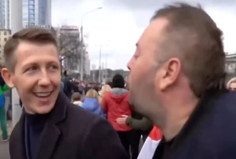 Кадр видео с протестного марша. Скриншот: Наша Ніва