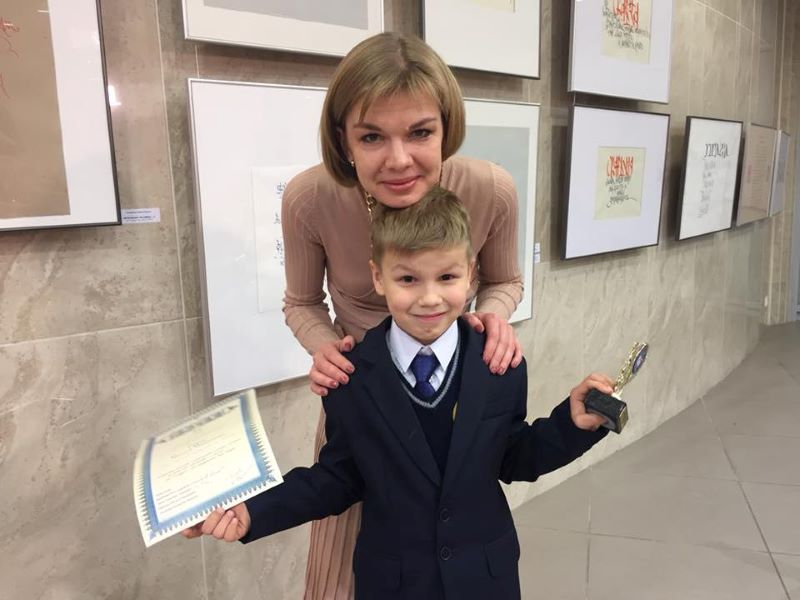 Ксенія Луцкіна разам з сынам. Фота: асабісты архіў