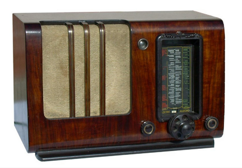 Радыёпрымач Allegro, які вытварала кампанія Elektrit з ВільніAutorstwa Wojciech Pysz - http://oldradio.pl, CC BY-SA 3.0, https://commons.wikimedia.org/w/index.php?curid=1398113