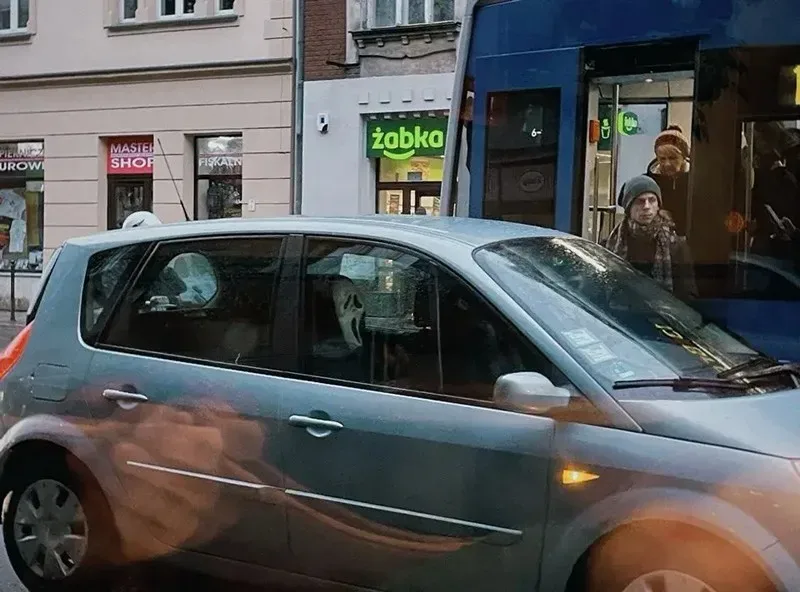 Як зарэгістраваць беларускі аўтамабіль у Польшчы