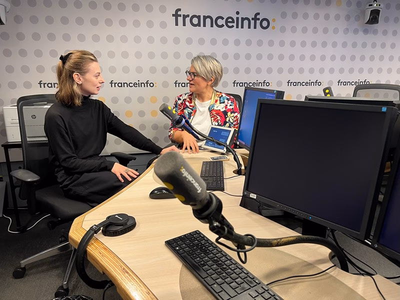 Belarusian journalists in Paris