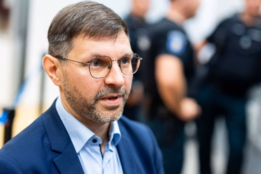 Литва хочет экстрадиции из Беларуси блогера Целофанаса