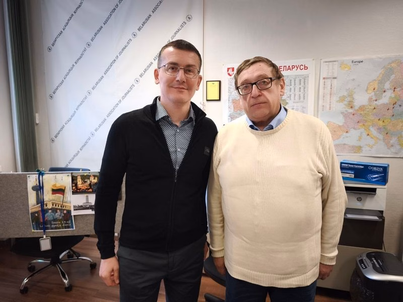 Сяргей Таміленка і Аляксандр Фядута ў офісе БАЖ. Фота БАЖ